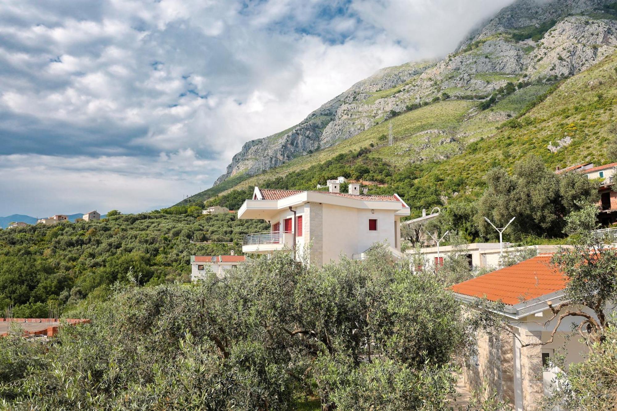 Residence Vukovic, Режевичи Экстерьер фото